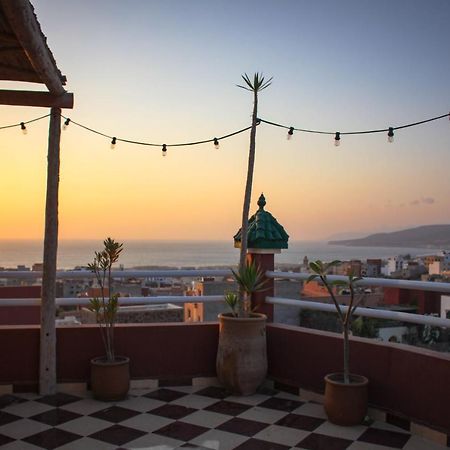 Sunshine Surf Morocco Panzió Tamraght Kültér fotó