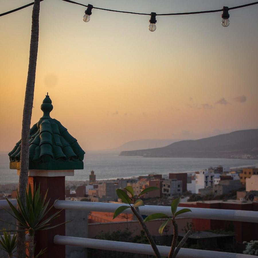 Sunshine Surf Morocco Panzió Tamraght Kültér fotó